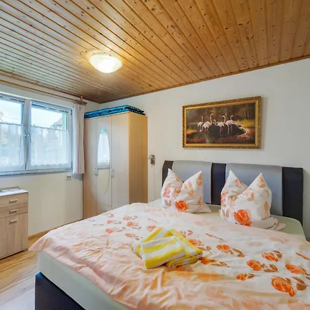 Terrassen-retreat In Sachsen, Cleaning Included Apartment *